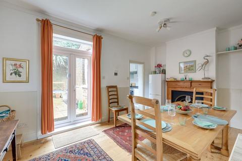 2 bedroom terraced house for sale, Pascoe Road, London, SE13