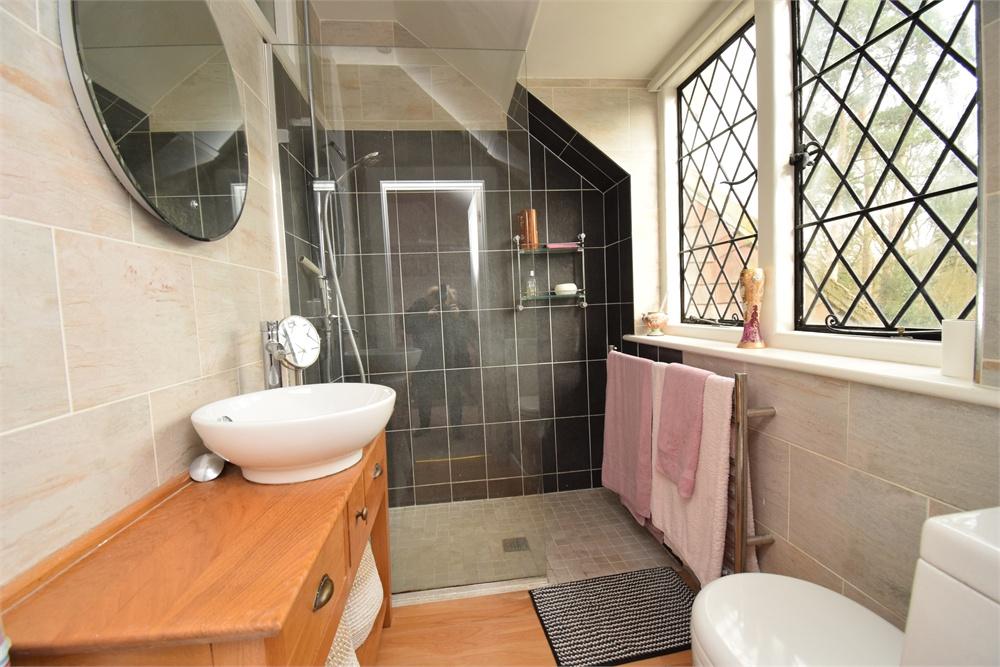 Ensuite Shower Room