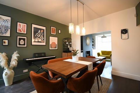 undefined, Hopwood Avenue, Monton, M30