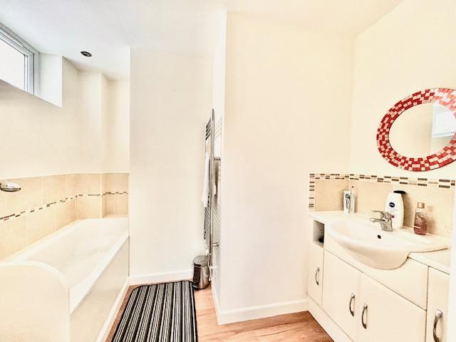 Ensuite