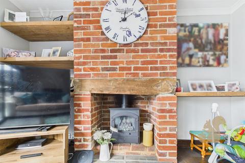 3 bedroom detached house for sale, Suffolk Avenue, Colchester CO5
