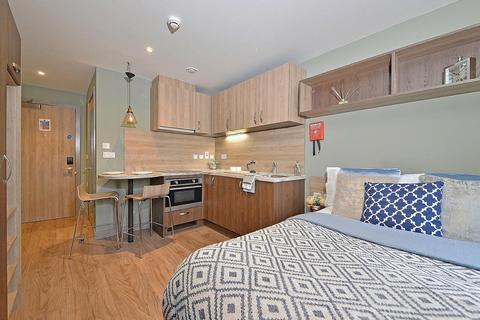 Studio to rent, Fontenoy Street, Liverpool L3