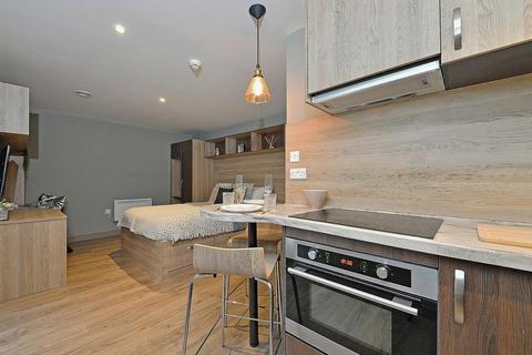 Studio to rent, Fontenoy Street, Liverpool L3