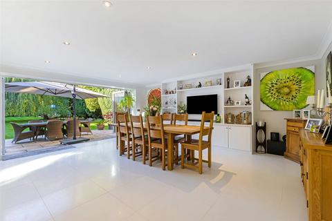 5 bedroom detached house for sale, Walkwood Rise, Beaconsfield, Buckinghamshire, HP9