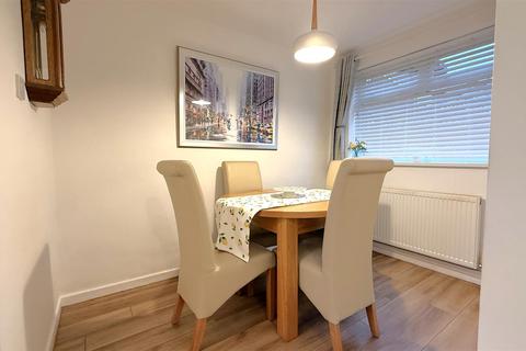 3 bedroom semi-detached house for sale, Hollybrow, Birmingham B29