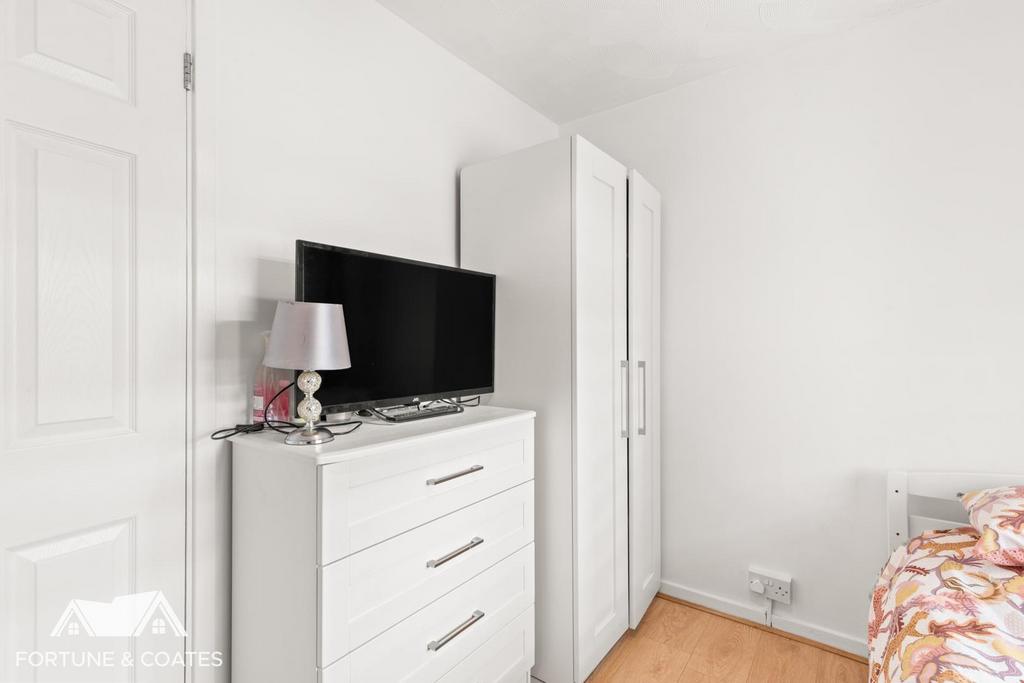 Sakins Croft 5.jpg