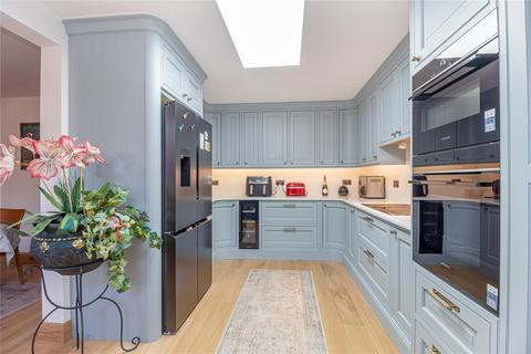 4 bedroom detached house for sale, Windermere, 6 Crown Court, Defford, Worcester