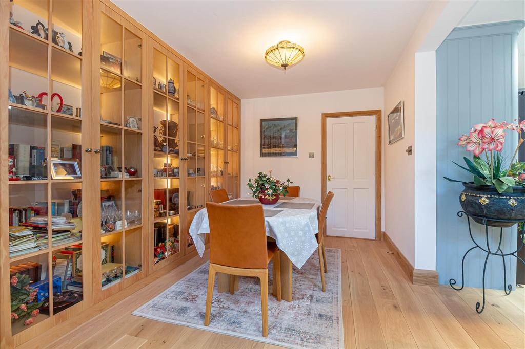 Dining-room-1.jpg