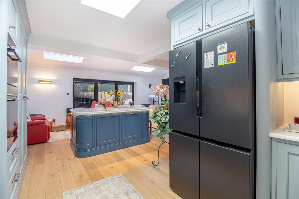 Kitchen-5.jpg
