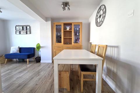 3 bedroom detached house for sale, Redstone Lane, Stourport-On-Severn