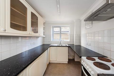 2 bedroom apartment for sale, Crook Log, South Bexleyheath, DA6