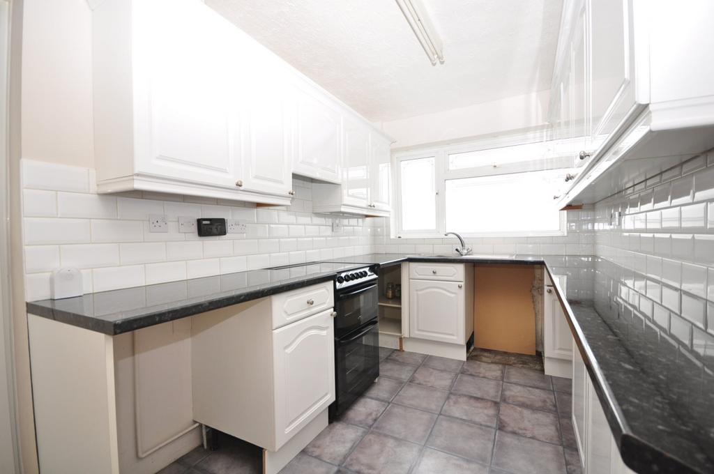 3 St Peters Close...