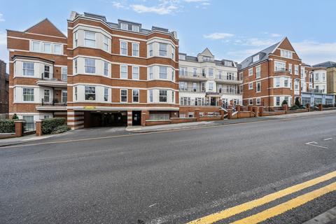 2 bedroom apartment for sale, London Road, Kent TN13