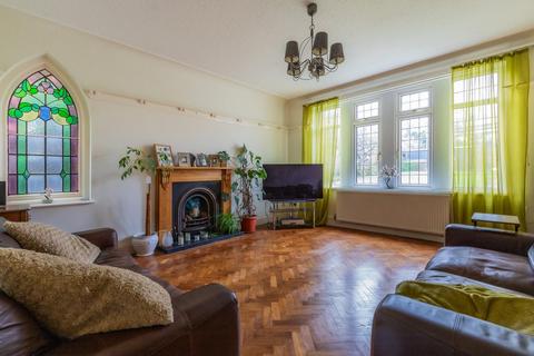 undefined, Penlan Road, Penarth CF64