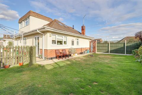 undefined, Laars Avenue, Canvey Island SS8