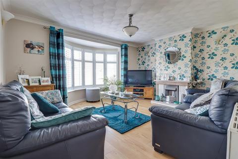 undefined, Laars Avenue, Canvey Island SS8