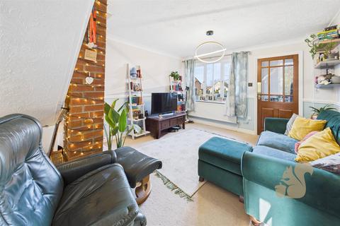 undefined, Howes Avenue, Bury St. Edmunds IP31