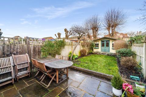 2 bedroom house for sale, Cleaveland Road, Surbiton KT6
