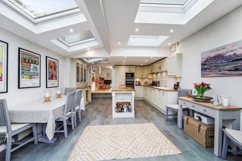 2 bedroom house for sale, Cleaveland Road, Surbiton KT6