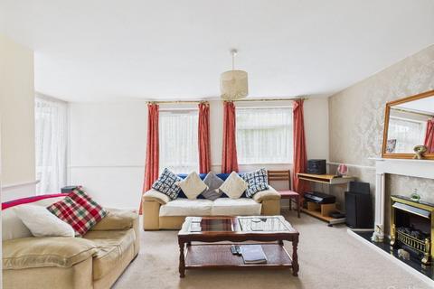 undefined, Templar Court, Forestdale, Croydon