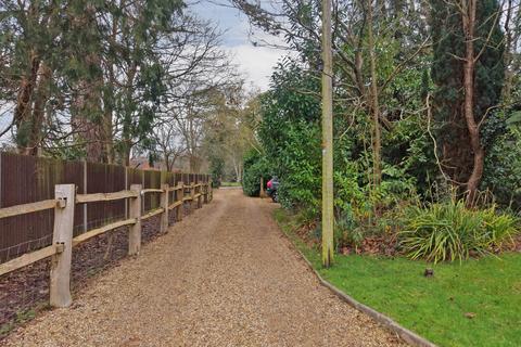 undefined, Ifield Road, Charlwood, Horley, Surrey, RH6