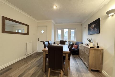 undefined, Park Avenue, Shelley, Huddersfield HD8 8JY