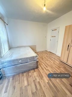 undefined, Feltham, Feltham, TW14