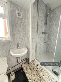 undefined, Feltham, Feltham, TW14