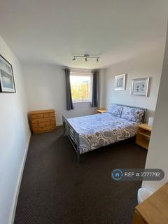 undefined, High Street, Uxbridge, City Centre, UB8