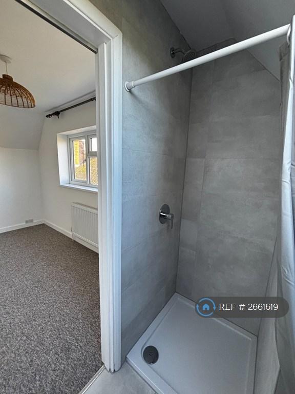 Ensuite Shower