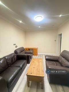 undefined, Cross Lances Road, Hounslow, TW3