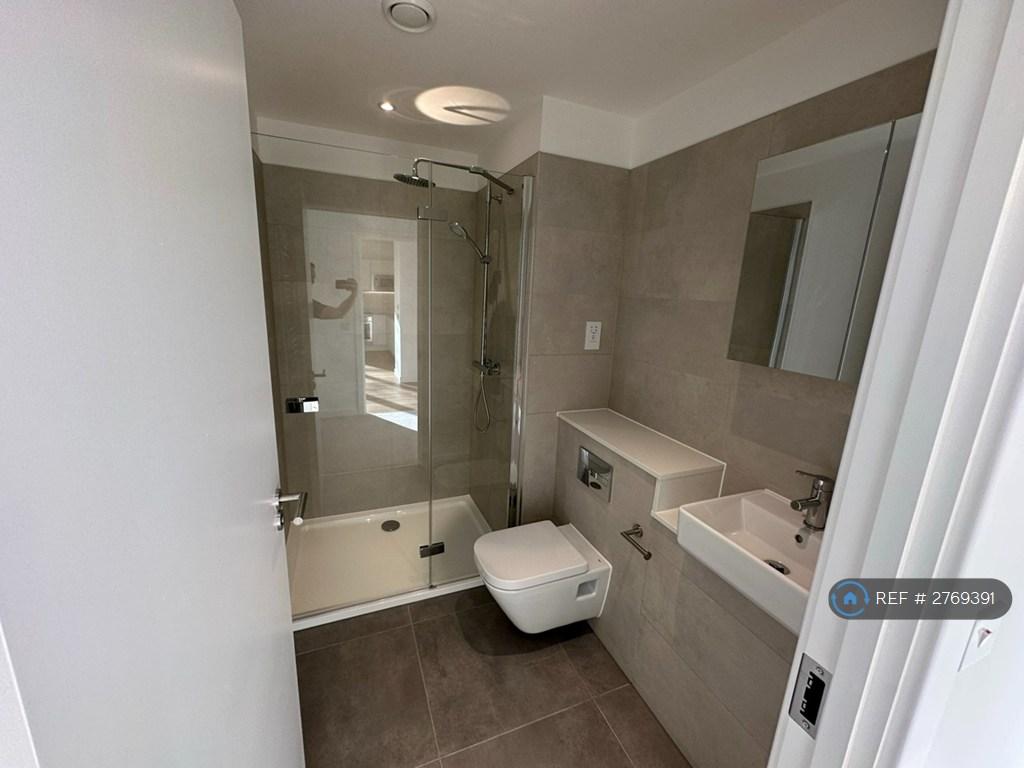 Master Bedroom Ensuite