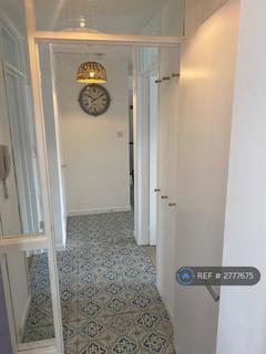 2 bedroom flat to rent, Ferrara Square, Maritime Quarter, Swansea, SA1
