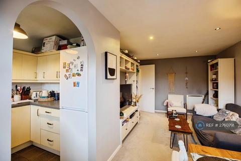 undefined, Peartree Avenue, London, SW17