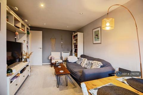 undefined, Peartree Avenue, London, SW17