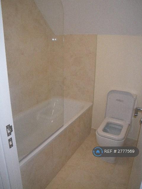Ensuite Bathroom