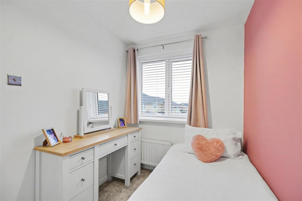 Bedroom 2 1.jpeg