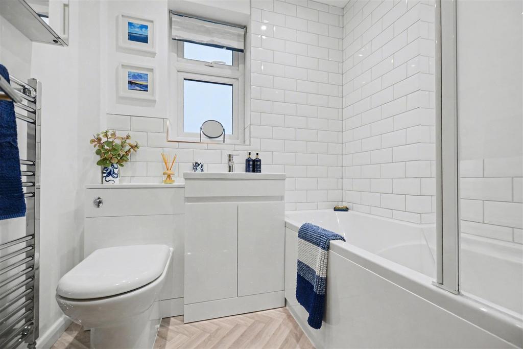 Bathroom.jpeg