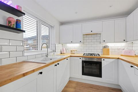 undefined, Windsor Court, Sandiacre
