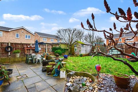 4 bedroom detached house for sale, Sharp Close, Long Eaton