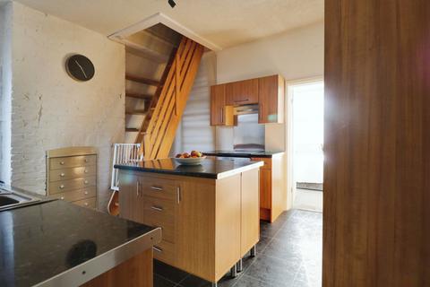 undefined, Broadway, Leigh-on-sea, SS9