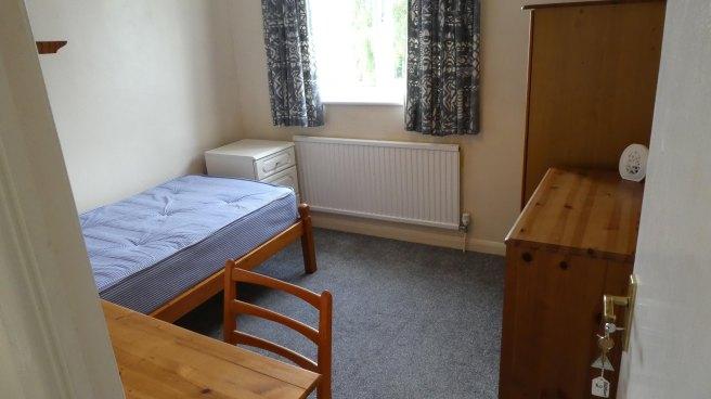 Salisbury-road-ct2-7hh-931378