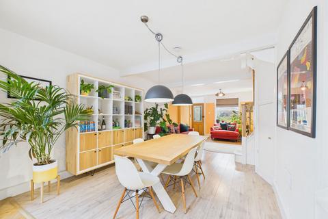 undefined, Albert Place, Bristol BS3