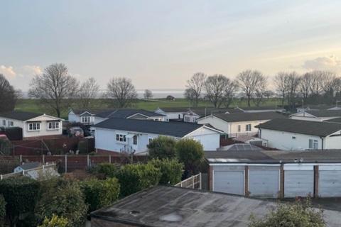 2 bedroom flat for sale, Blackgate Road, Southend On Sea