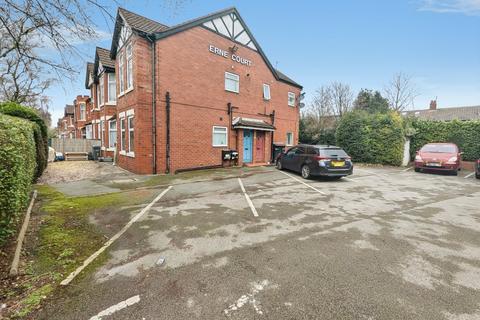 1 bedroom apartment to rent, Slade Lane, Greater Manchester M19