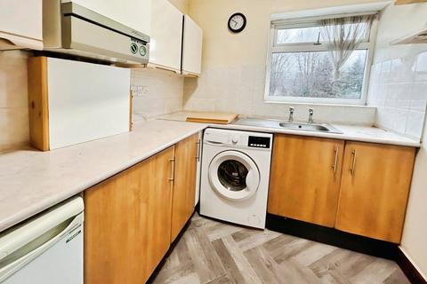 1 bedroom apartment to rent, Slade Lane, Greater Manchester M19