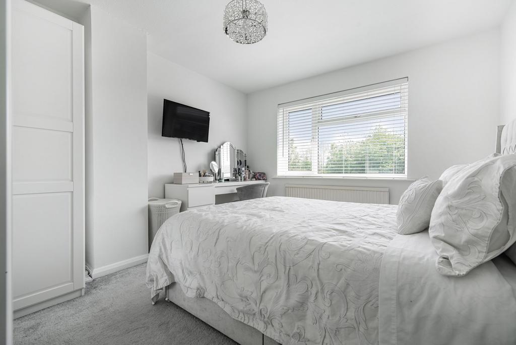 Bedroom One (3)