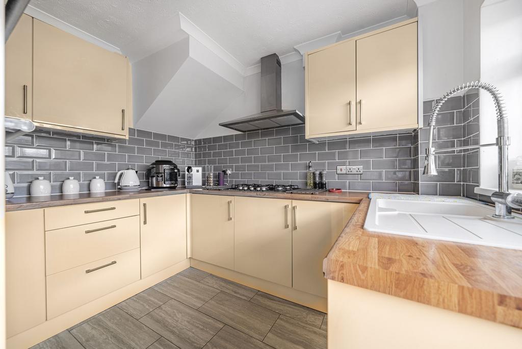 Kitchen (1)