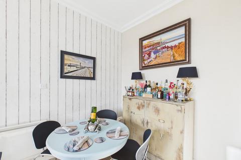 1 bedroom apartment for sale, St. Hildas Terrace, Whitby YO21