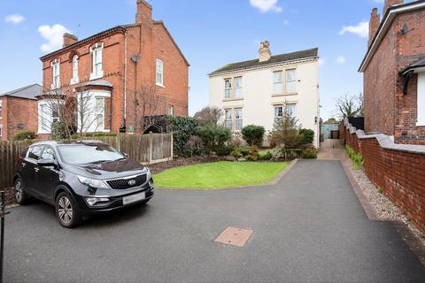 4 bedroom detached house for sale, Nottingham Road, Derby, DE21